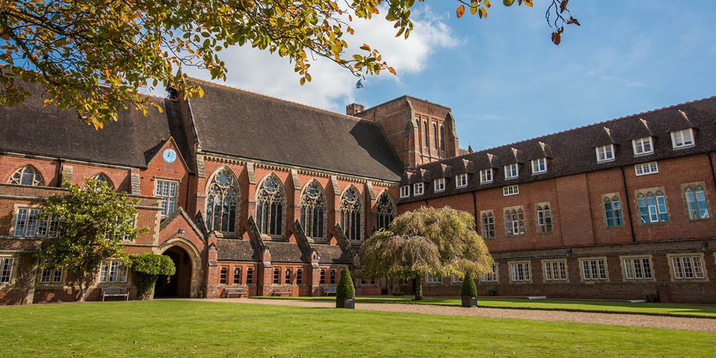 4 beste Internate in England f&uuml;r deutsche Sch&uuml;ler
